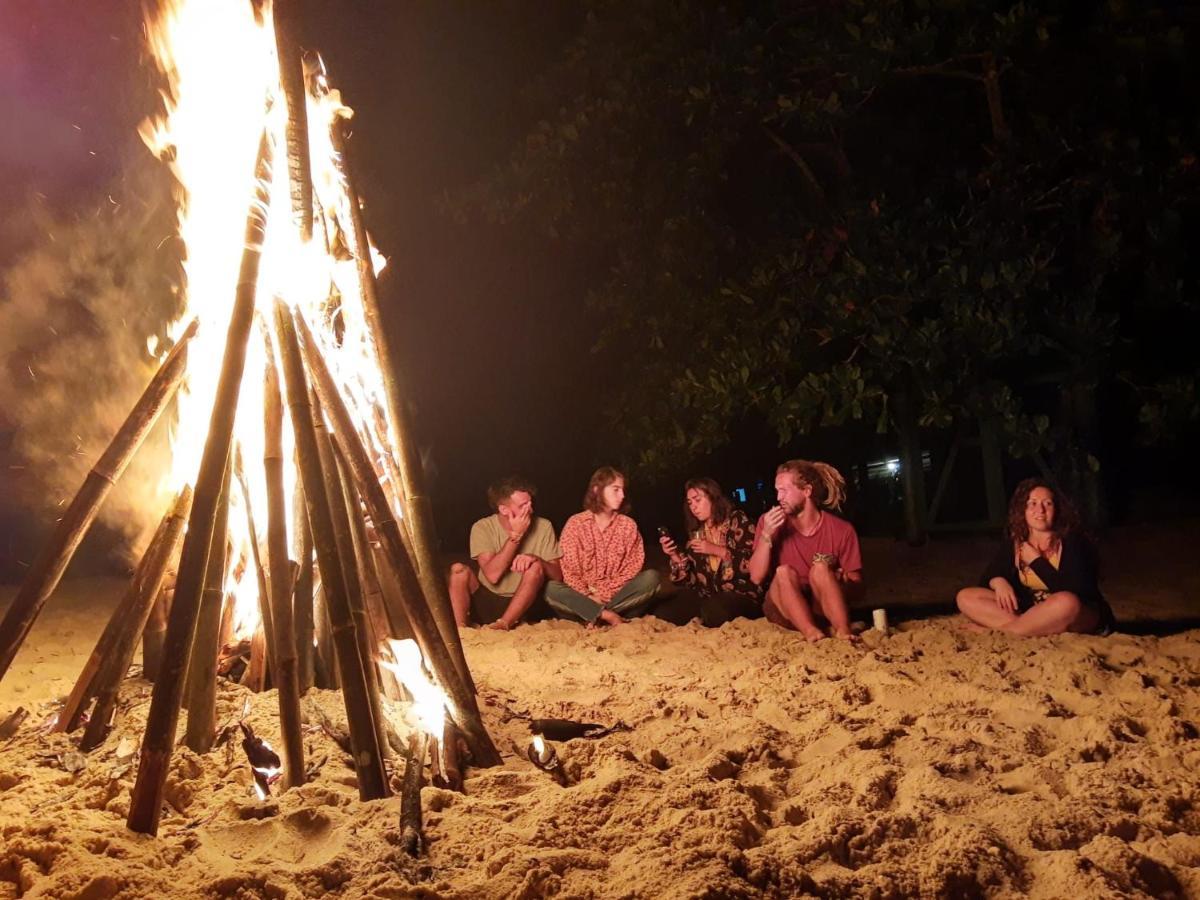 אובטובה Hostel Tropico De Capricornio - Tenorio מראה חיצוני תמונה