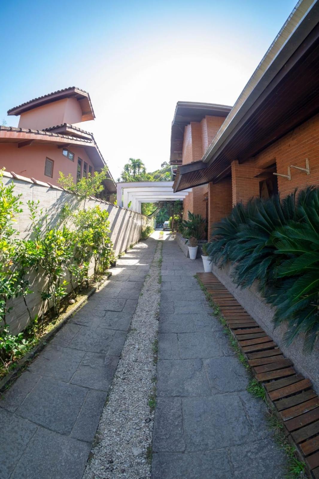 אובטובה Hostel Tropico De Capricornio - Tenorio מראה חיצוני תמונה